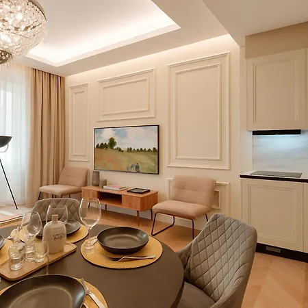 Palazzo Panfilli Luxury Апартаменты Триест