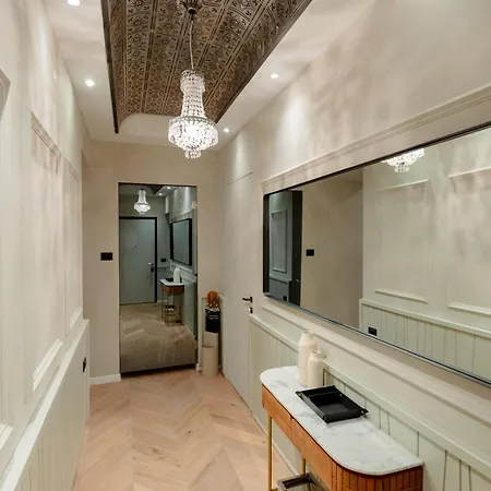 Palazzo Panfilli Luxury Апартаменты *